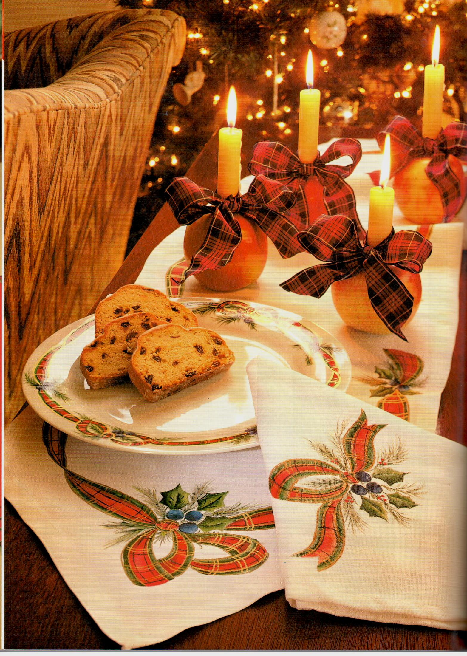 A Very Merry Handpainted Christmas - Carol Mays - OOP