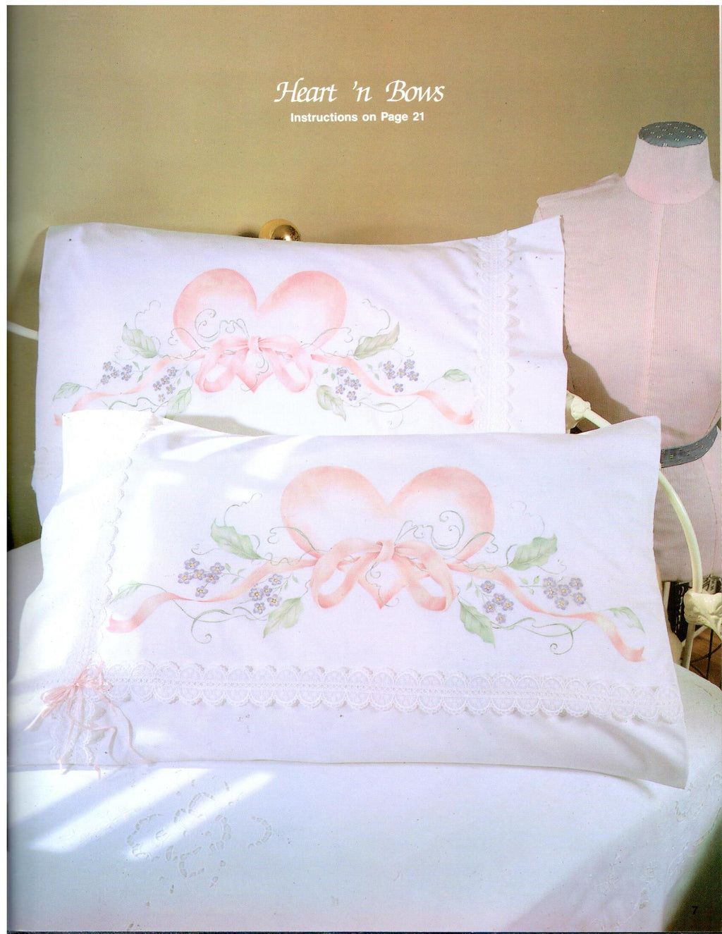 CLEARANCE: Home Enchantments Painting on Fabric - Judy Nutter