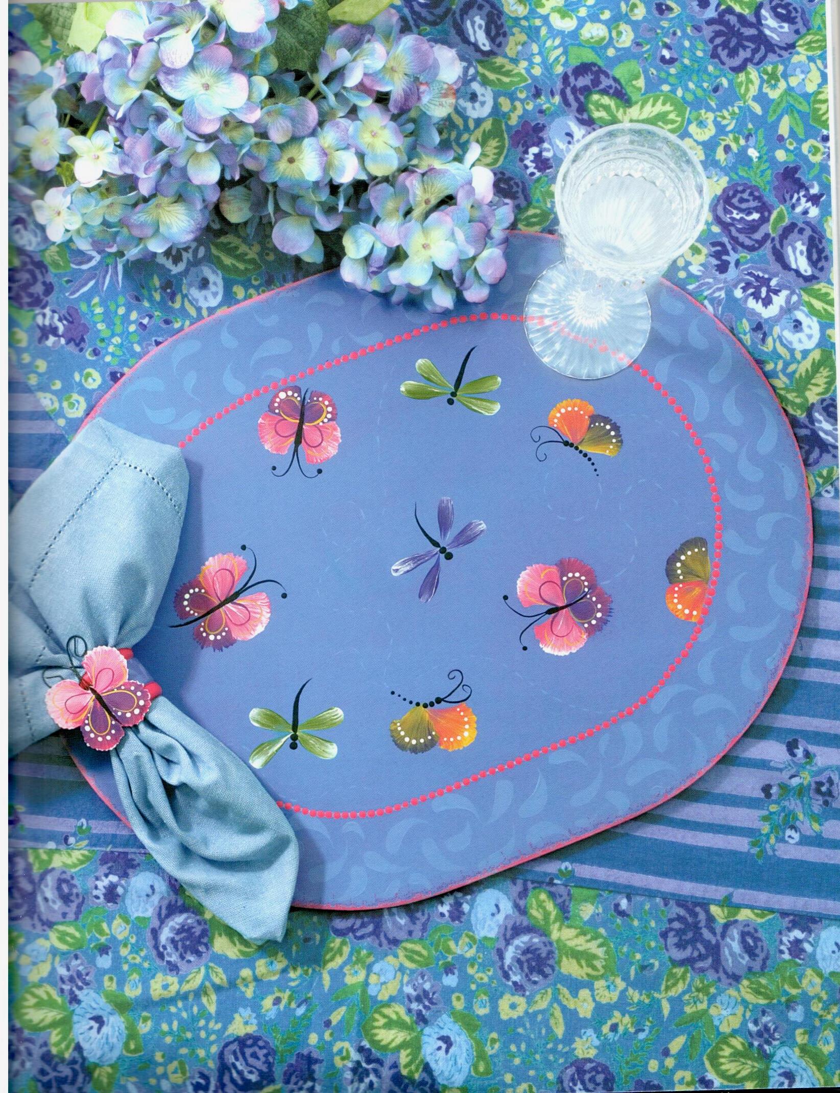 Painted Butterflies - Leisure Arts