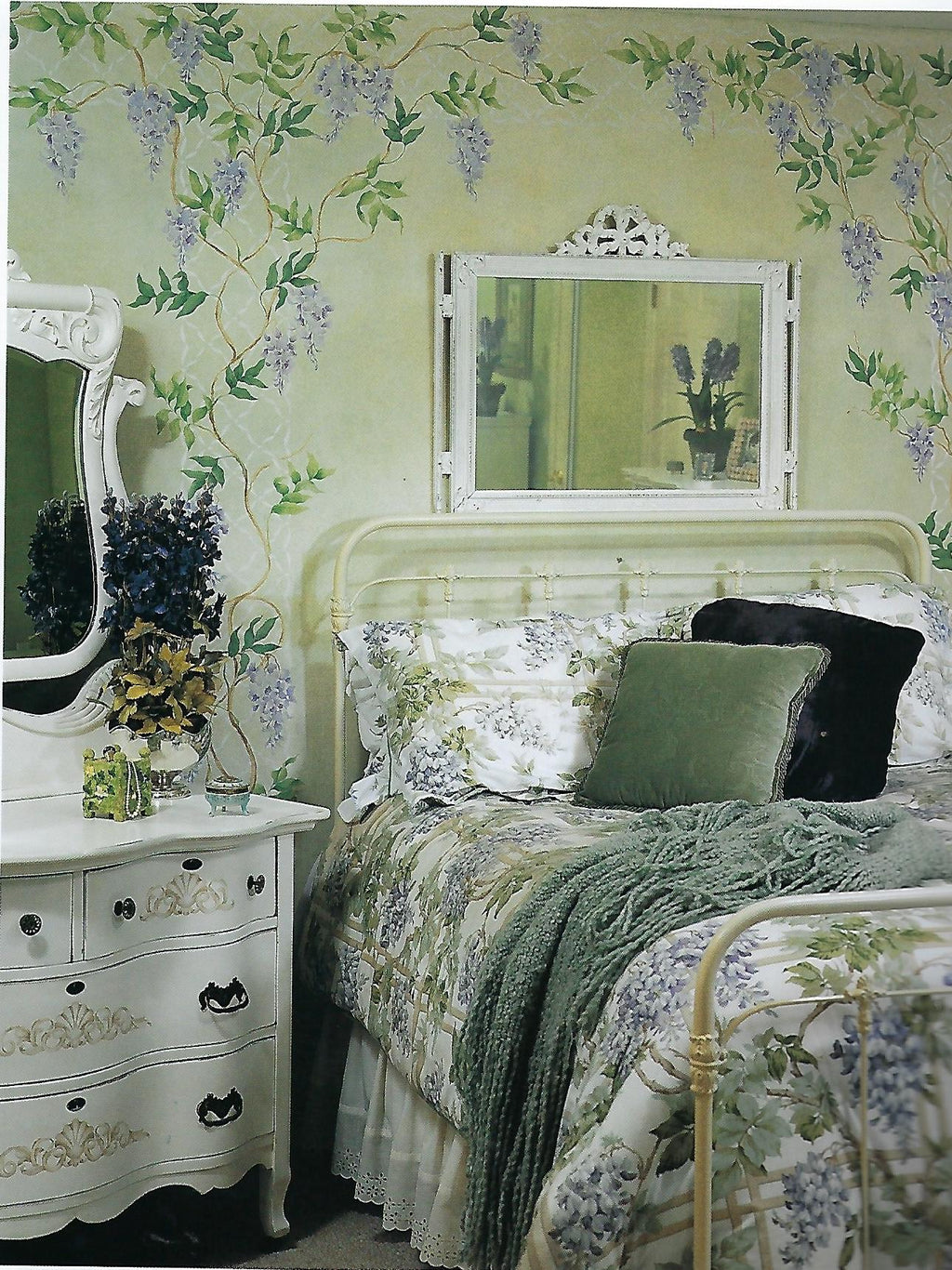 Painted Illusions - Melanie Royals - OOP