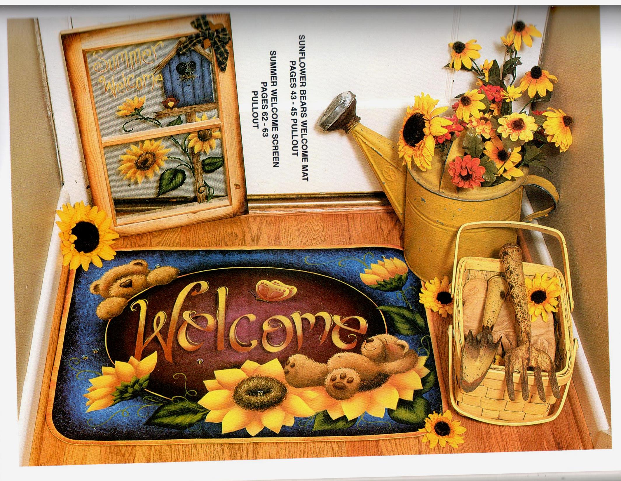 SHELFWORN: Sunshine Kisses and Warm Winter Wishes Vol. 1 - Holly Hanley - OOP
