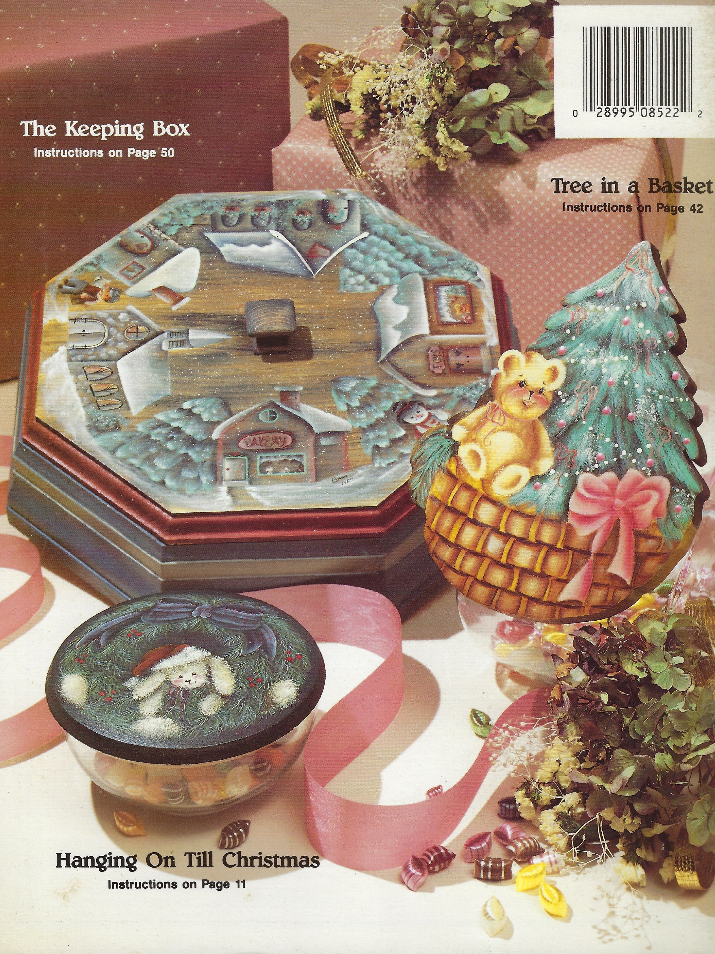 Christmas Keepsakes - Bess Daniel & Debbie Steuart
