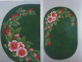 Holly & Roses Placemat - Arlene Linton