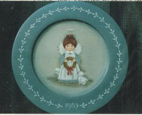 Mindy Christmas Plate - Jane Roe