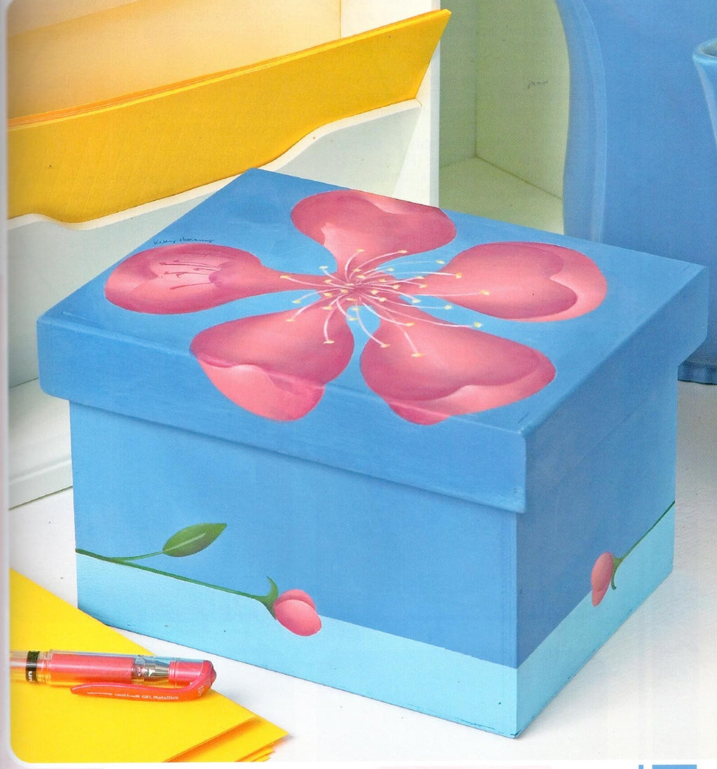 Bold Blossoms to Paint - Kelly Hoernig