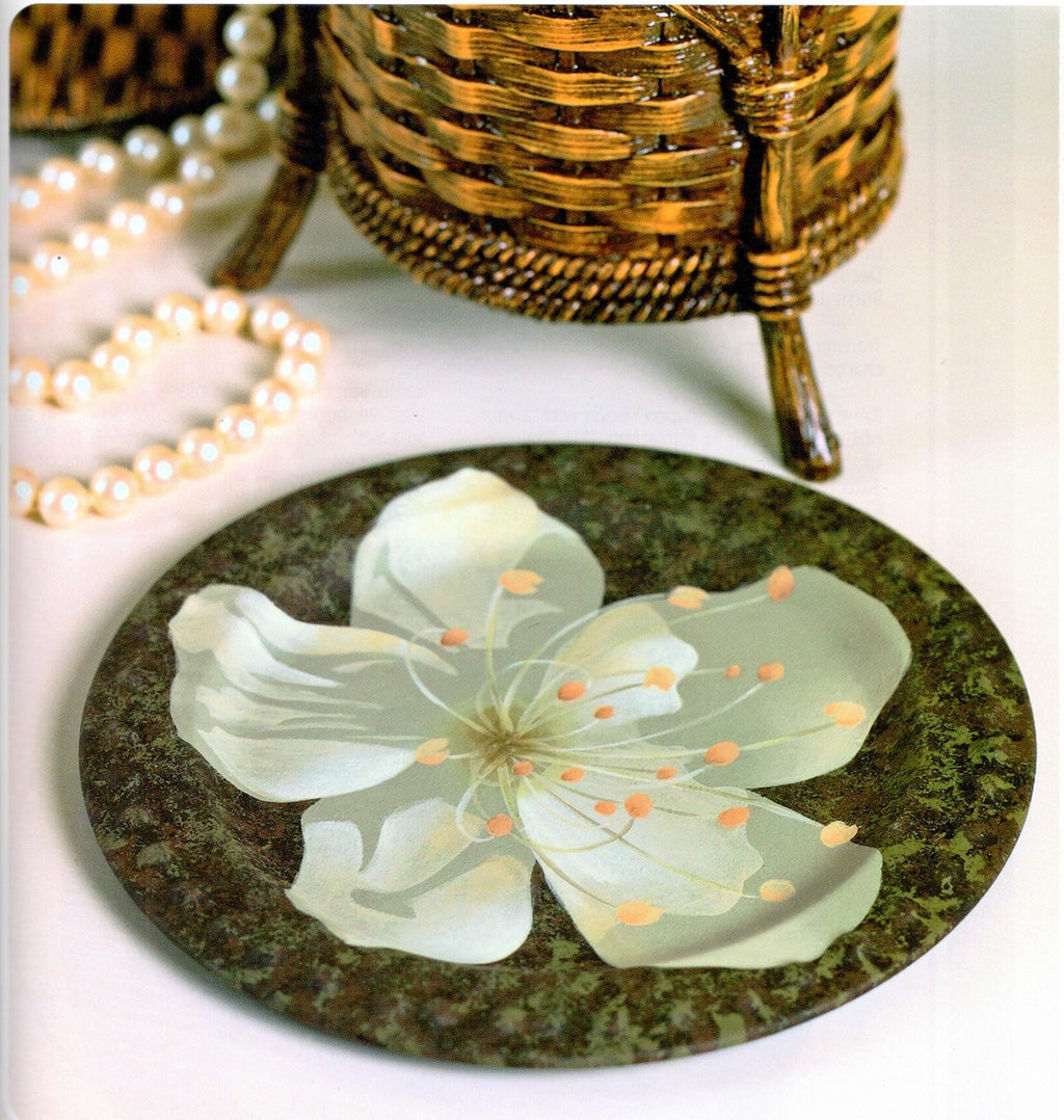 Bold Blossoms to Paint - Kelly Hoernig