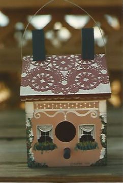 Birdhouse Victorian Style - Catherine Holman